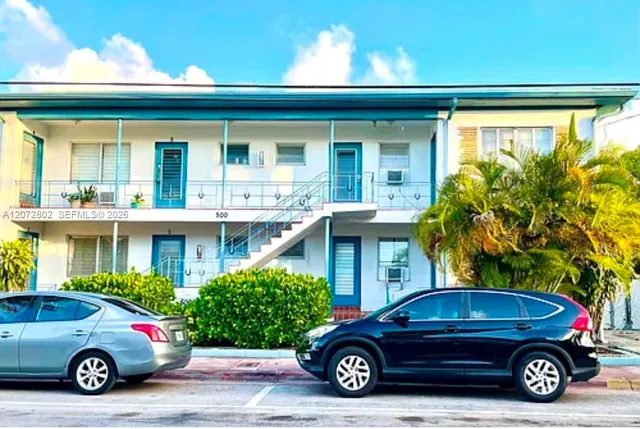 2-bedroom home at 500 77th Street #3, Miami Beach