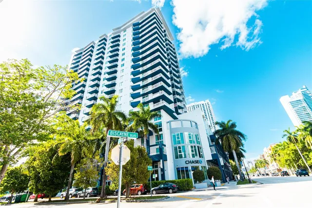 2-bedroom home at 275 NE 18st #1110, Miami