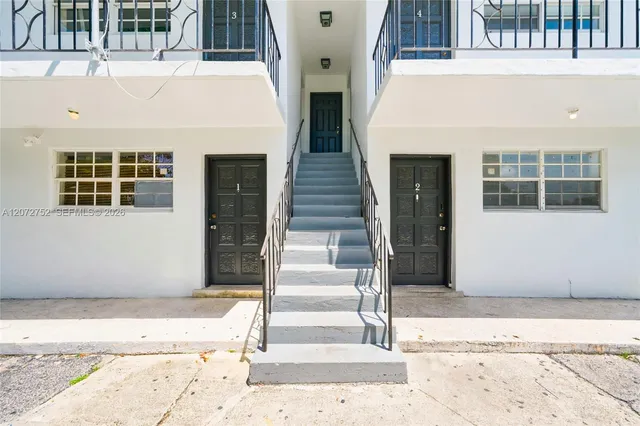 3-bedroom rental at 219 NW 10th Avenue #APT #4, Miami