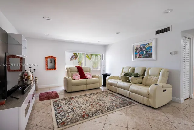 2-bedroom rental at 7757 SW 86th Street #C-218, Miami