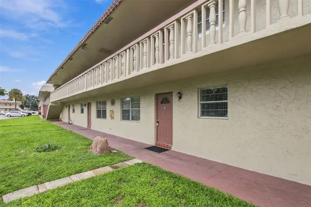 2-bedroom rental at 3777 NW 78th Avenue #15C, Davie