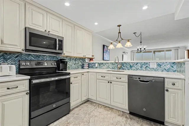 2-bedroom rental at 3090 N Course Drive #709, Pompano Beach