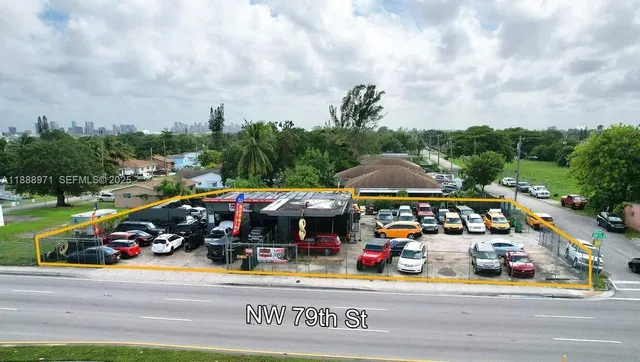 Commercial at 1550 NW 79th Street, Miami