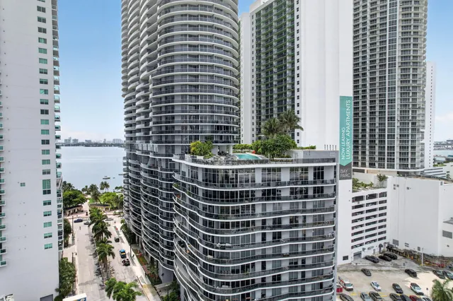3-bedroom home at 488 NE 18th Street #1515, Miami