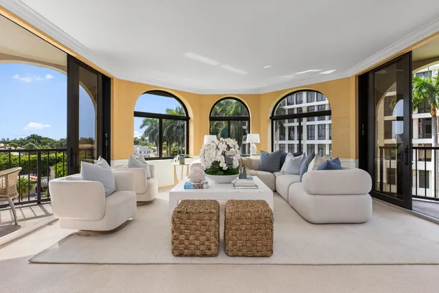 3-bedroom home at 200 Bradley Place #301, Palm Beach
