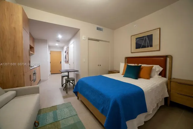 1-bedroom home at 11 NE 6th #1908, Miami