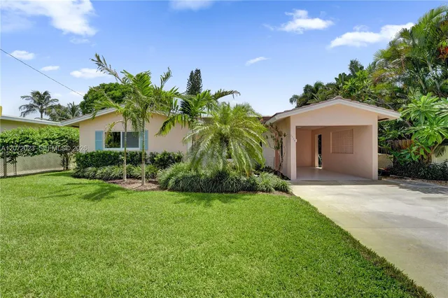 3-bedroom home at 1524 NE 37th Street, Oakland Park