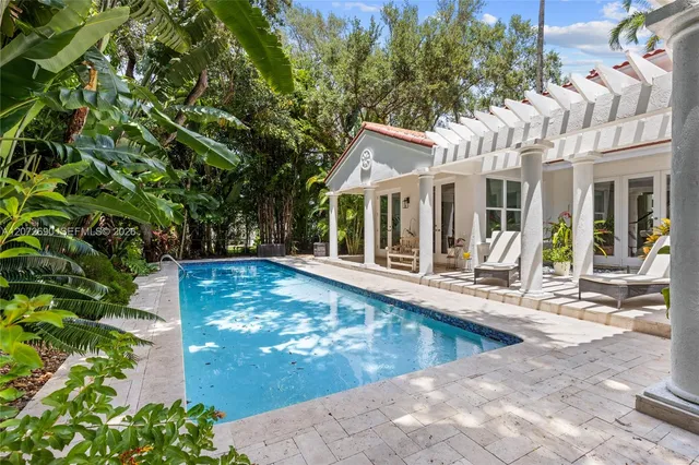 5-bedroom home at 11050 Girasol Avenue, Coral Gables