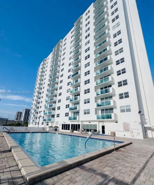 1-bedroom home at 3000 S Ocean Drive #1218, Hollywood