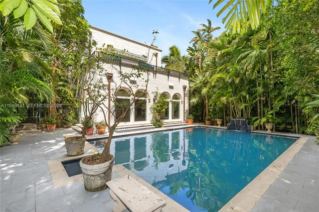 3-bedroom home at 3685 Royal Palm Avenue, Miami