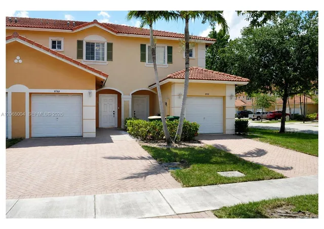 3-bedroom home at 5733 Tuscany Way, Tamarac