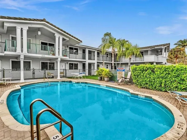 2-bedroom rental at 4001 NE 21st Avenue #203, Fort Lauderdale