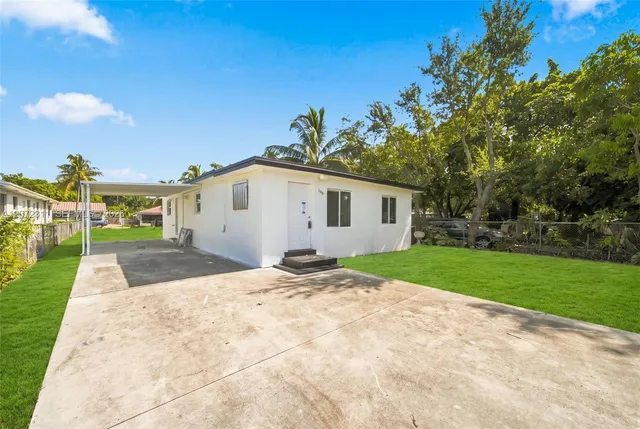 3-bedroom rental at 399 NW 98th Street #399, Miami