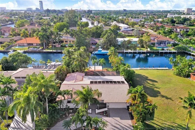 3-bedroom rental at 612 Hibiscus Drive, Hallandale Beach