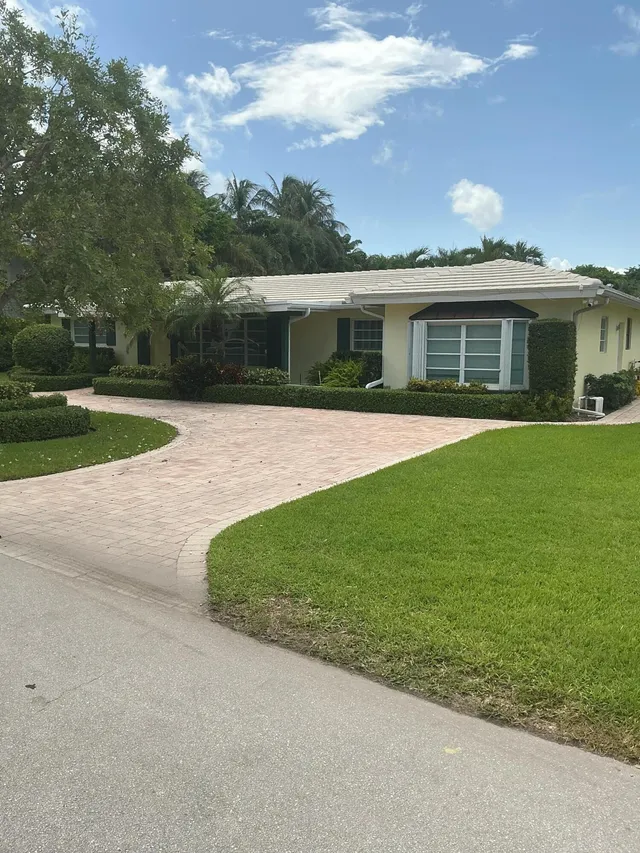 3-bedroom home at 210 PALM Trail, Delray Beach