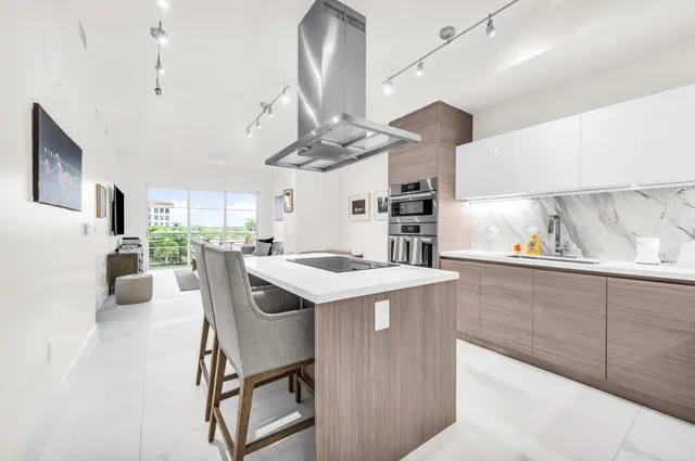 1-bedroom home at 155 E Boca Raton Road #524, Boca Raton