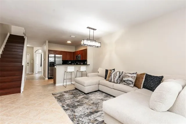 3-bedroom rental at 4408 Woodland Circle, Tamarac