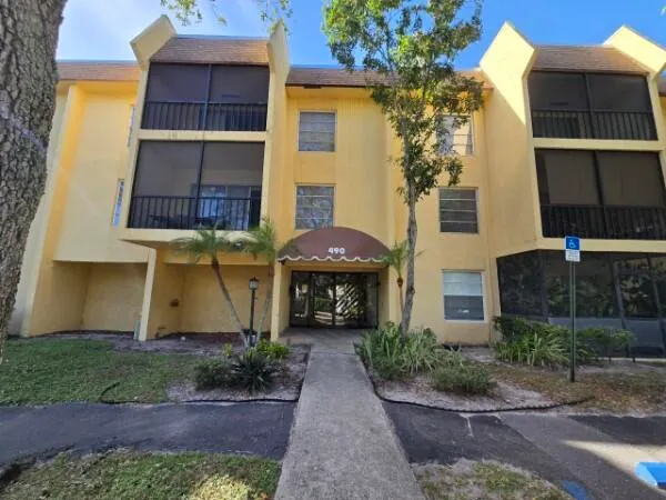 2-bedroom rental at 490 NW 20TH Street #2110, Boca Raton