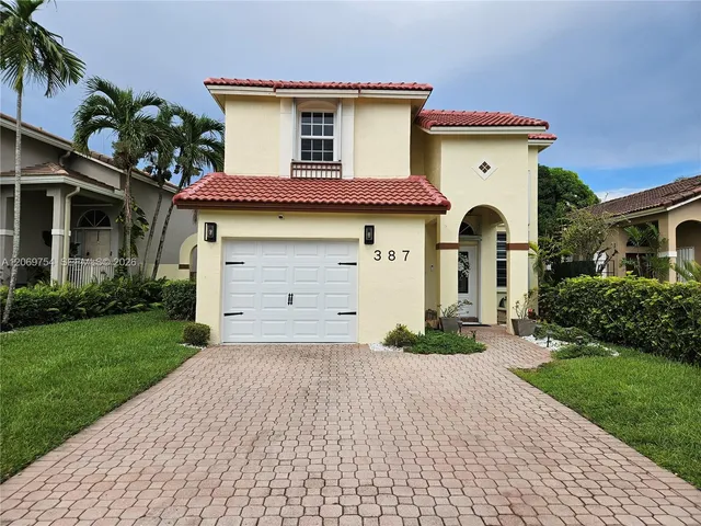 3-bedroom home at 387 NW 107th Avenue, Pembroke Pines