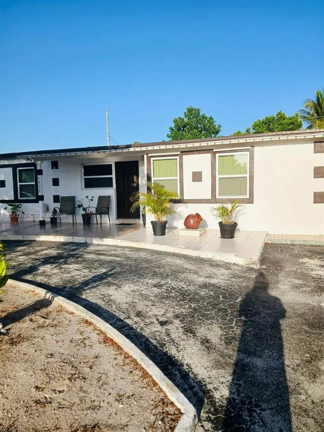 3-bedroom home at 4400 SW 112th Place, Miami