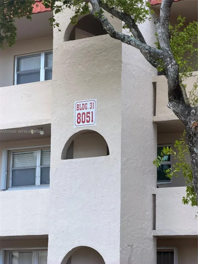 1-bedroom home at 8051 N Sunrise Lakes Drive #107, Sunrise
