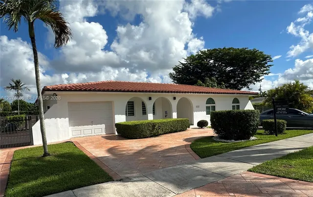 5-bedroom home at 9461 SW 62nd Street, Miami