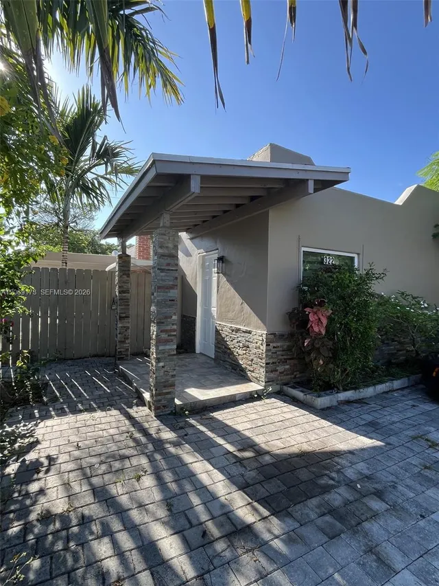 3-bedroom home at 322 Jackson Avenue, Greenacres