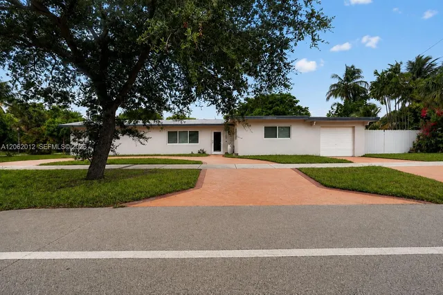 3-bedroom home at 17200 NE 15th Avenue, North Miami Beach