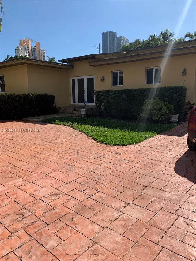 2-bedroom home at 310 191st Terrace, Sunny Isles Beach