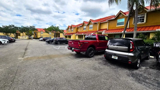 1-bedroom rental at 18332 NW 68th Avenue #H, Hialeah