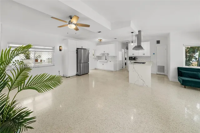3-bedroom rental at 3130 SW 27th Terrace, Miami