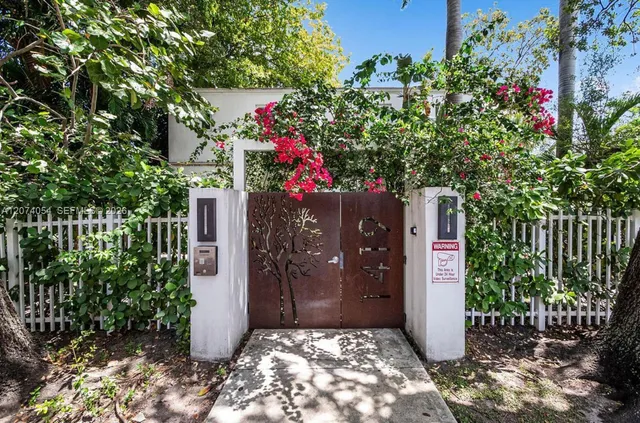 1-bedroom rental at 1419 West Avenue #201, Miami Beach