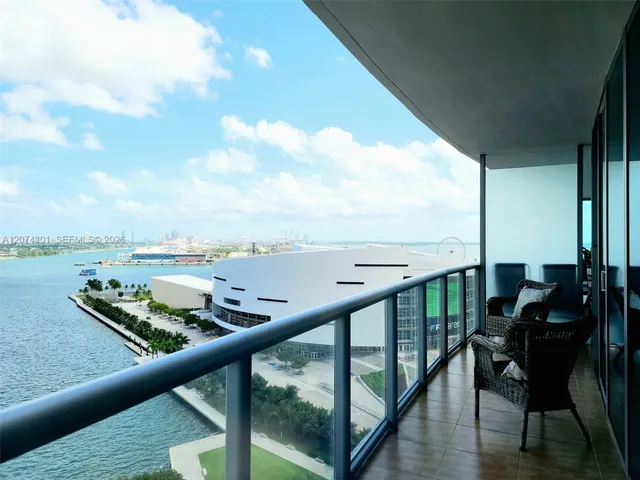 1-bedroom rental at 888 Biscayne Boulevard #1610, Miami