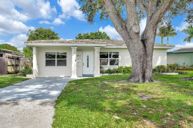 3-bedroom home at 261 NE 45th Street, Oakland Park
