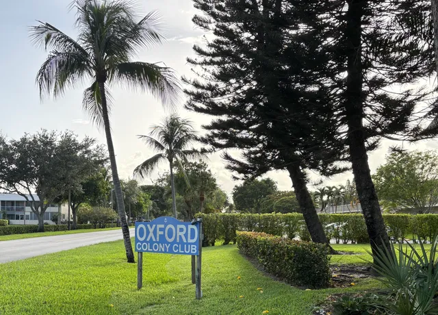 2-bedroom home at 209 OXFORD 200, West Palm Beach