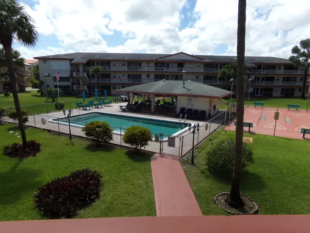 1-bedroom home at 5300 WASHINGTON Street #P234, Hollywood