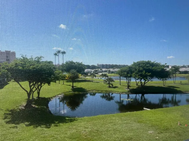 2-bedroom home at 7006 HUNTINGTON Lane #302, Delray Beach