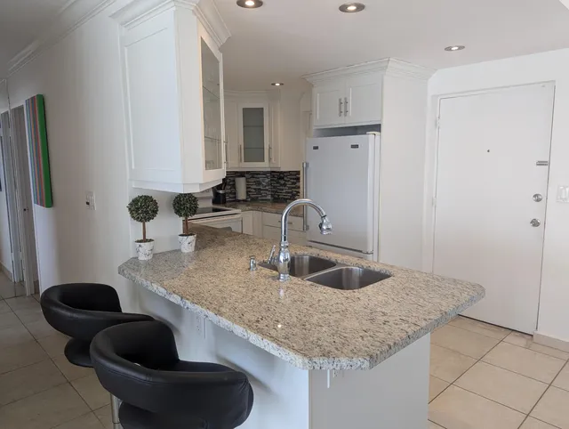 2-bedroom rental at 220 KINGS POINT Drive #501, Sunny Isles Beach
