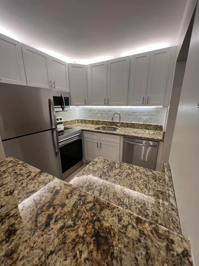 1-bedroom rental at 31 WESTBURY B Circle #31, Deerfield Beach