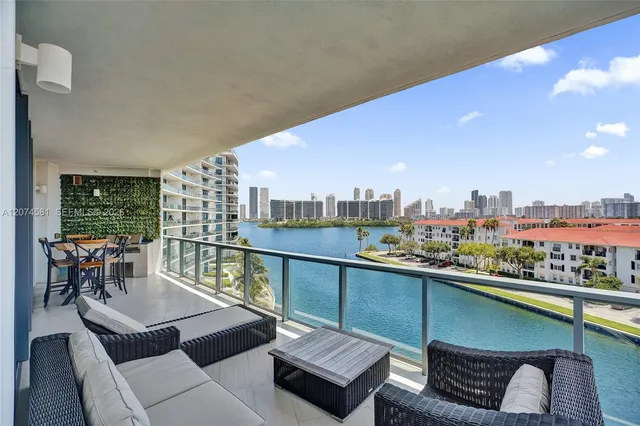 2-bedroom home at 3250 NE 188th Street #501, Aventura