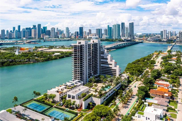5-bedroom home at 1000 Venetian Way #301/303, Miami