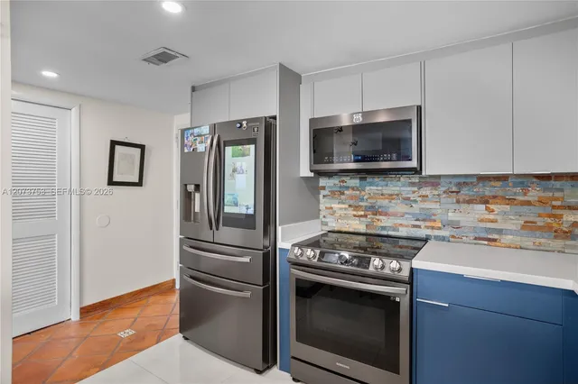 2-bedroom rental at 2350 NE 135th Street #1204, North Miami