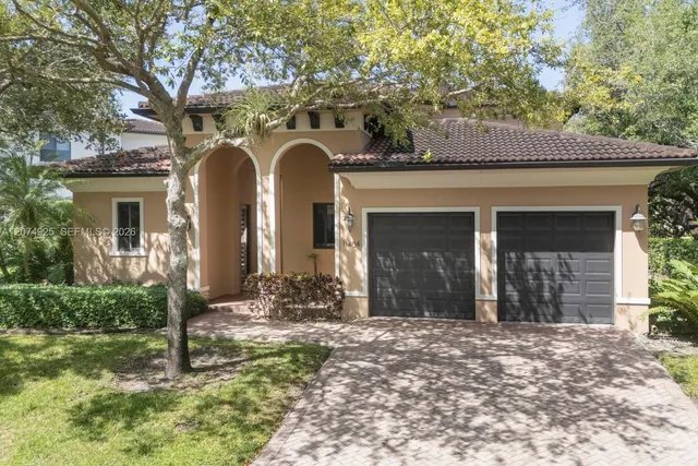 4-bedroom home at 11404 Four Fillies Road, Pinecrest