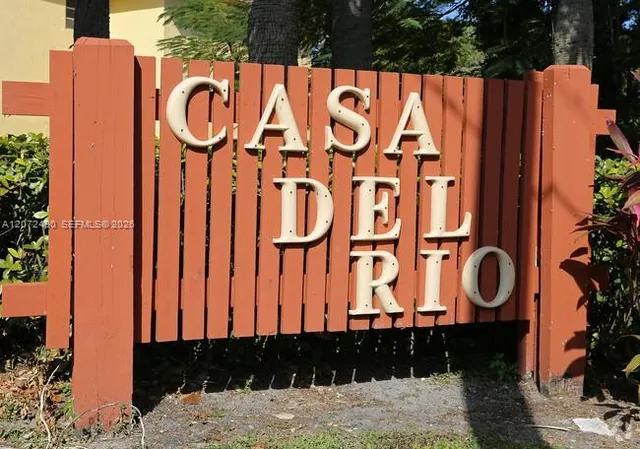 2-bedroom rental at 470 NW 20th Street #201, Boca Raton