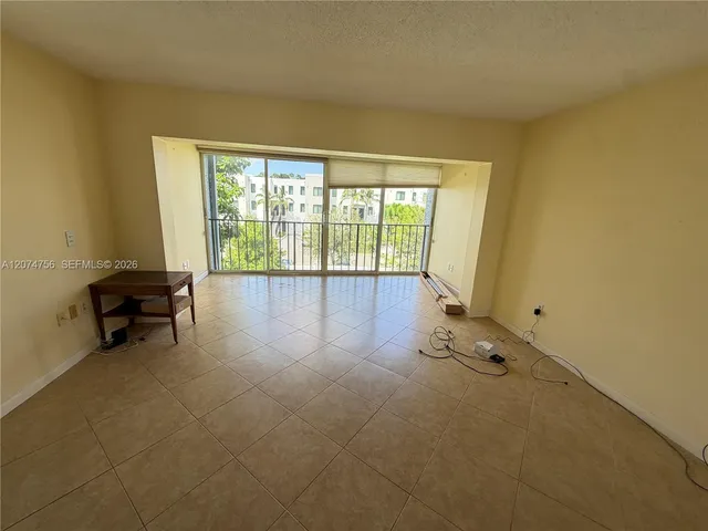 2-bedroom rental at 4242 Deste Court #304, Lake Worth