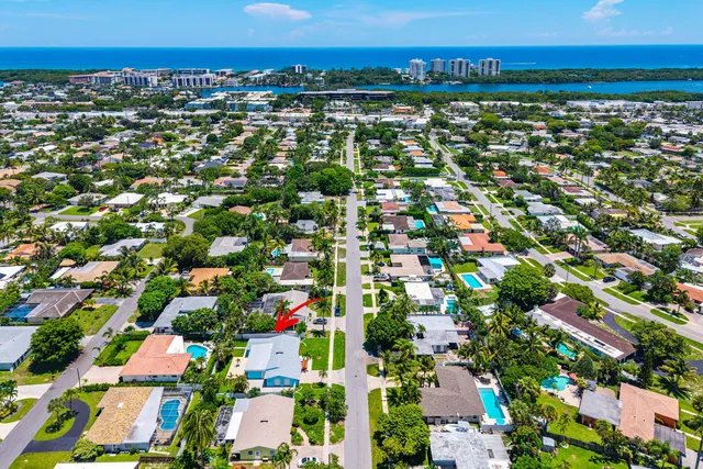 4-bedroom home at 333 NE 24TH Street, Boca Raton