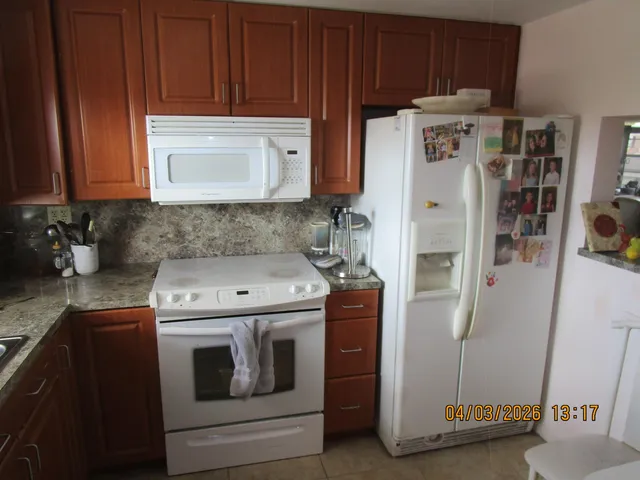 1-bedroom rental at 9401 Sunrise Lakes Boulevard #308, Sunrise