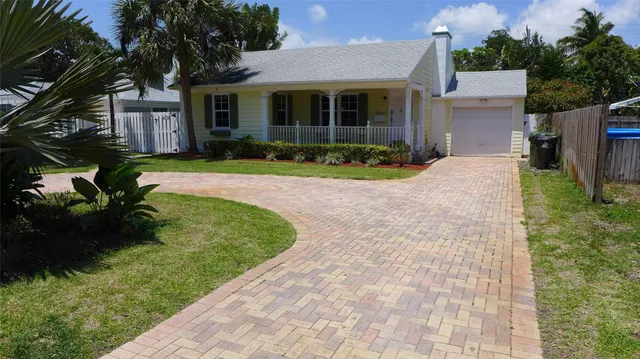 3-bedroom rental at 405 NE 12th Avenue, Fort Lauderdale