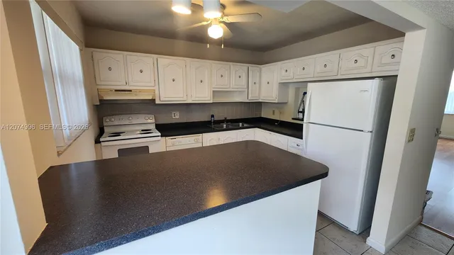2-bedroom rental at 6550 Royal Palm Boulevard #112A, Margate