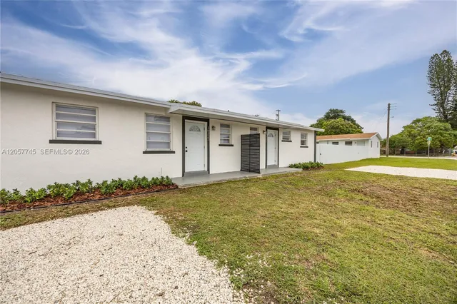3-bedroom rental at 10521 SW 184th Street #10523, Cutler Bay